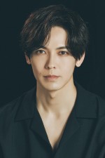 ドラマ『Dr.アシュラ』に出演する猪塚健太