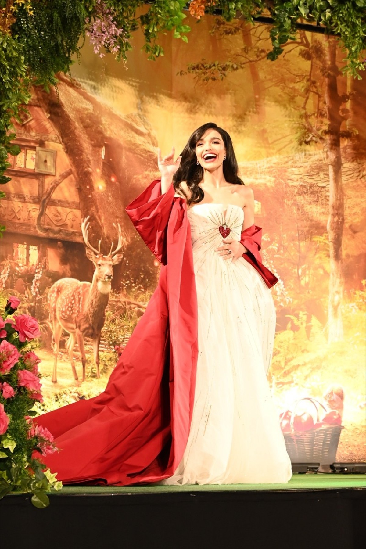 日米白雪姫共演！　レイチェル・ゼグラー「抹茶キットで日本の伝統に触れたい！」