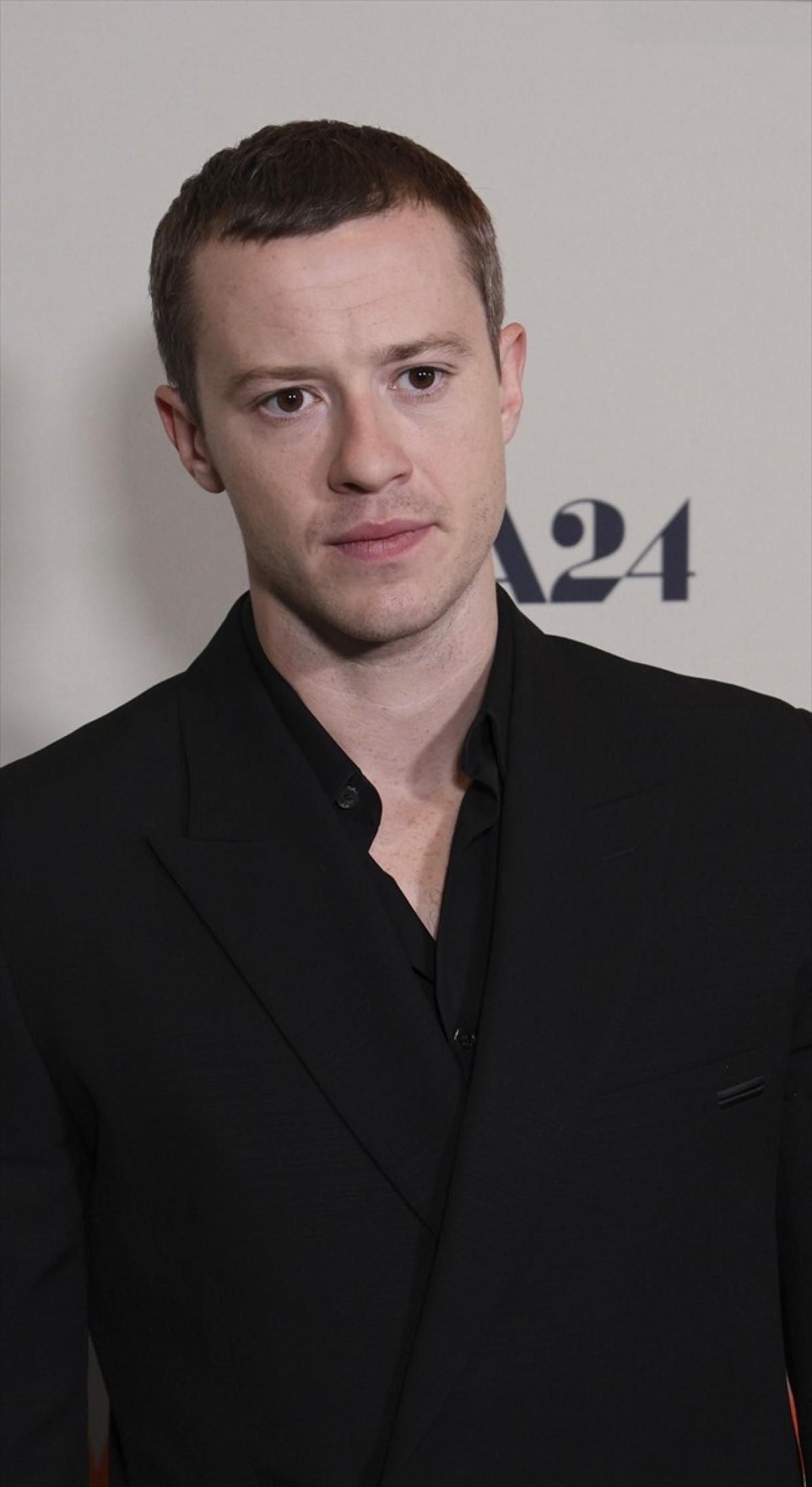 ザ・ビートルズの伝記映画、メンバー4人を演じるキャストが正式発表！　サム・メンデスが監督、2028年公開