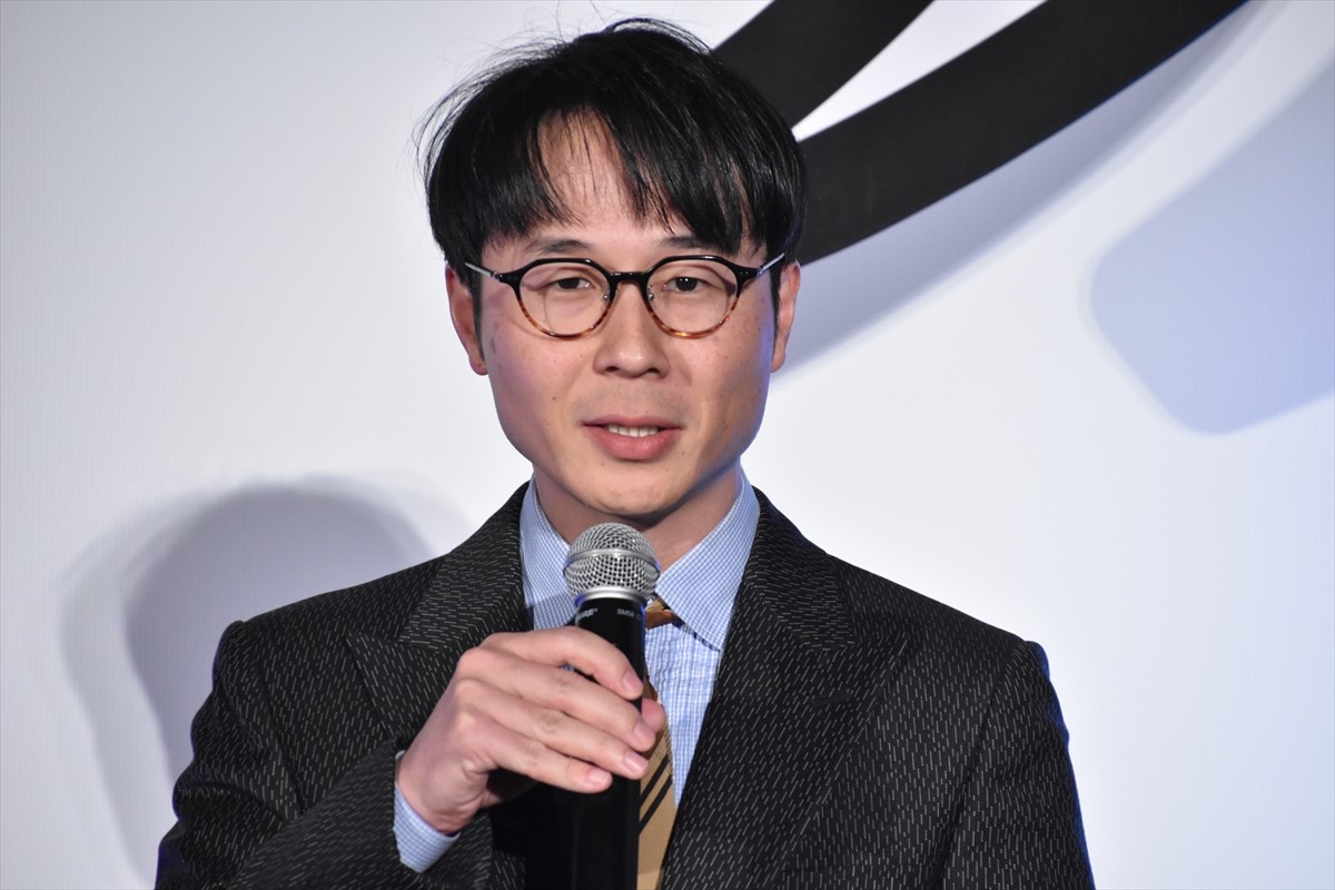 上白石萌歌、向井理の“座長っぷり”を絶賛「会うたびに拝みたくなる」