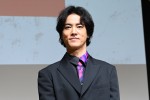 桐谷健太、ドラマ『いつか、ヒーロー』制作発表会見に登場