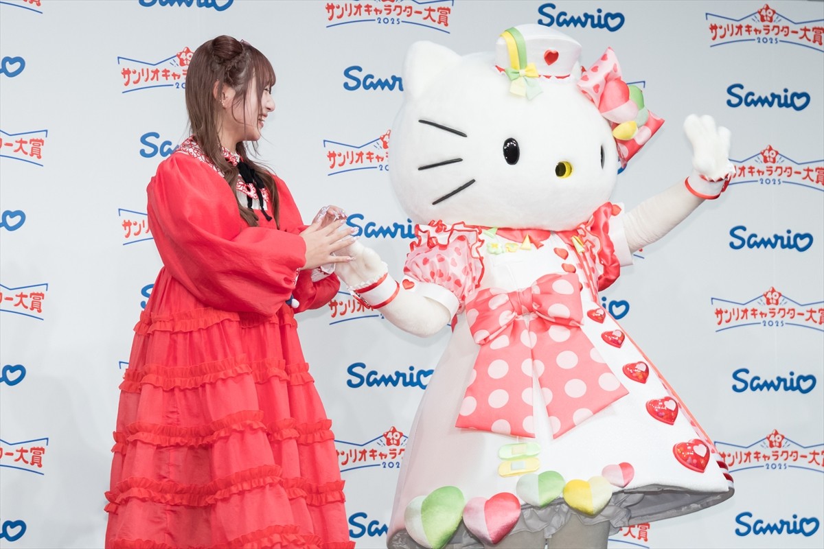 辻希美の娘・希空、猫耳ヘア＆ドレス姿で登場　“推し”との対面に感激「すっごい幸せです」