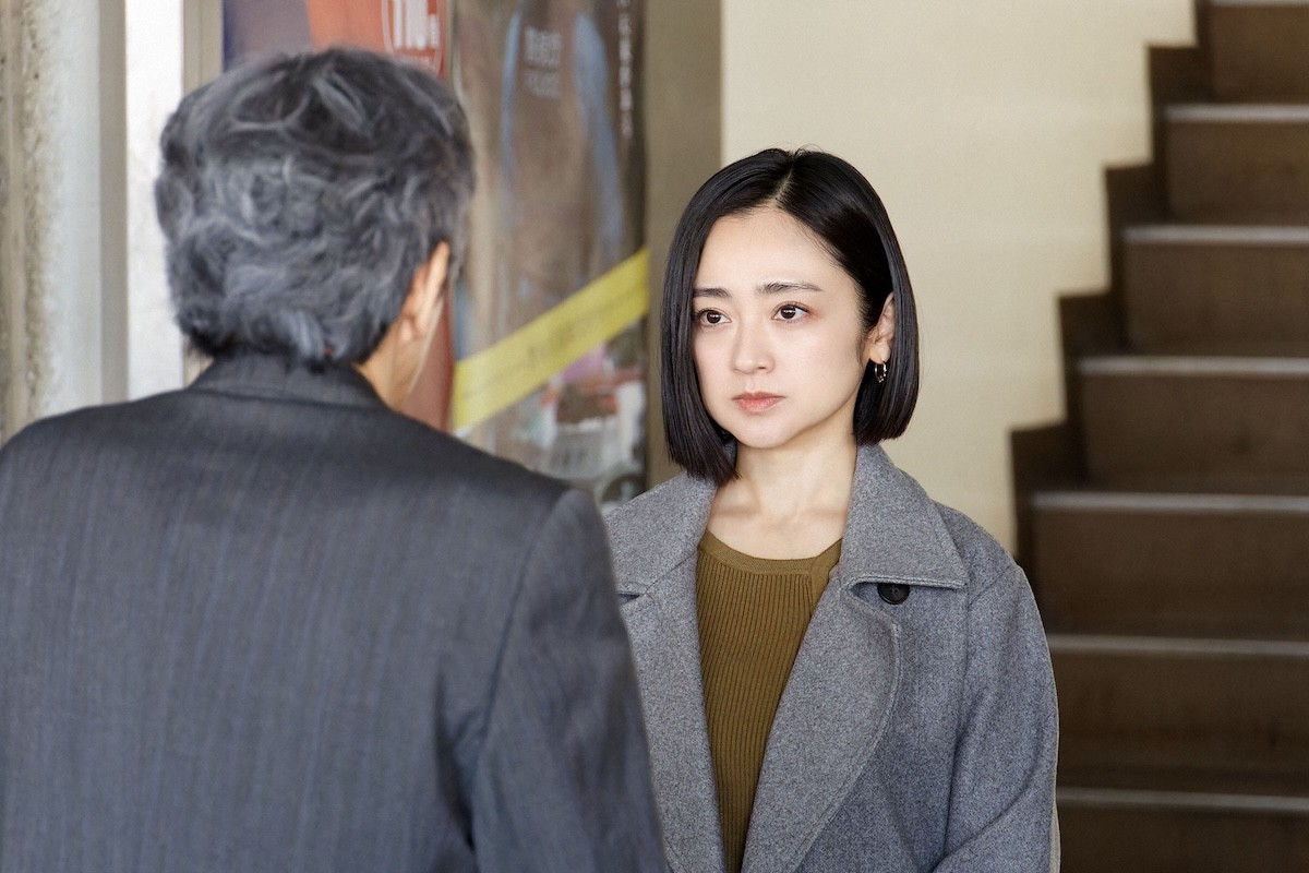 『夫よ、死んでくれないか』“麻矢”安達祐実、裏切りの2ショット写真に衝撃　ネットも騒然「人間不信」「地獄絵図」（ネタバレあり）