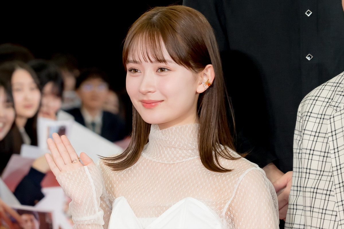 永野芽郁、高校生からの大歓声に笑顔「一瞬で眠気が覚めました」