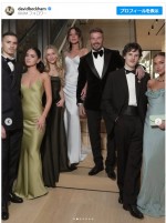 （左から3番目）娘のハーパー・セブン・ベッカム　※「デヴィッド・ベッカム」インスタグラム