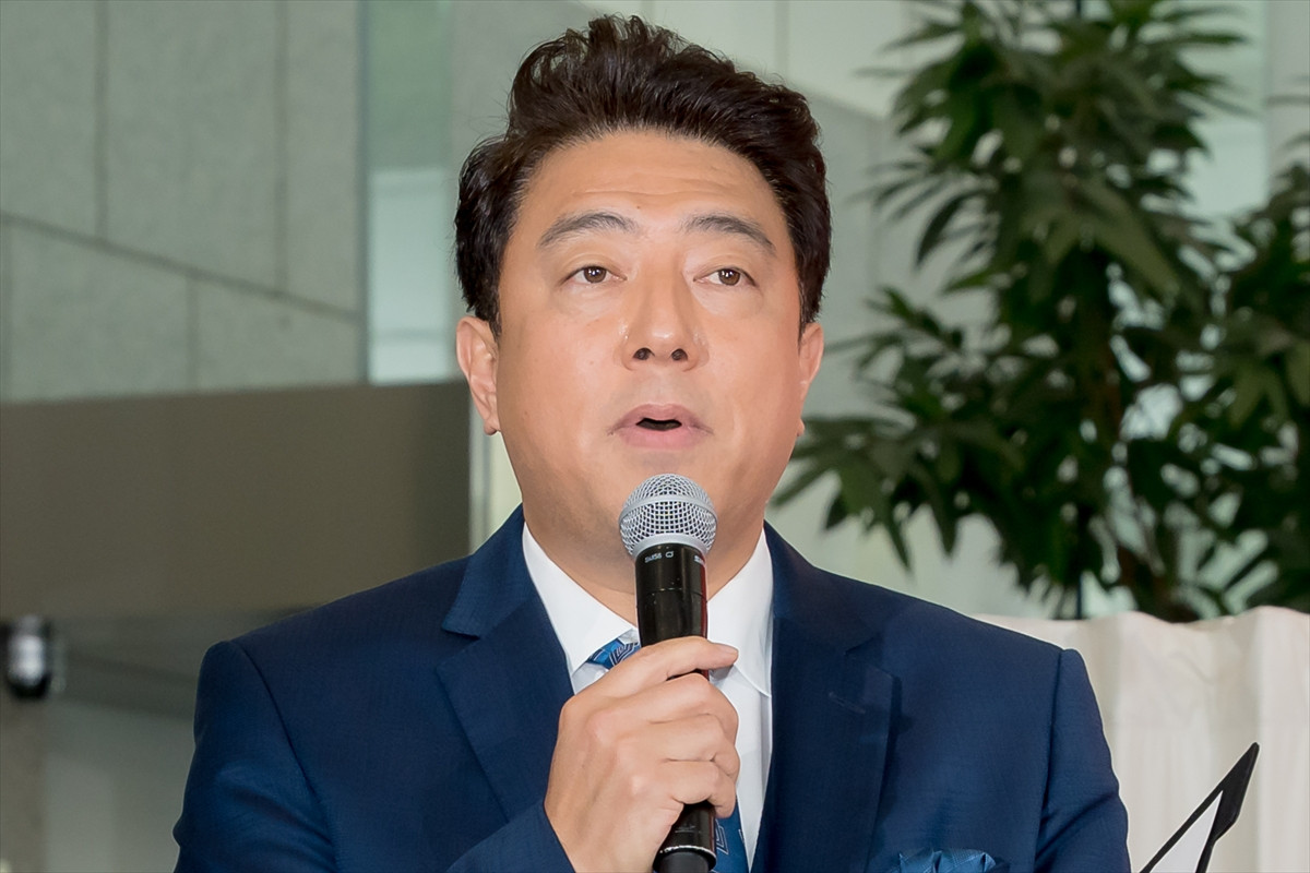 佐野晶哉、座長の松本若菜は「かっこいいし頼もしい」　現場での気遣いも明かす
