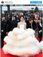 カンヌ国際映画祭のレッドカーペットに登場した中国人インフルエンサーのワン・チェンフイ　※「ワン・チェンフイ」インスタグラム