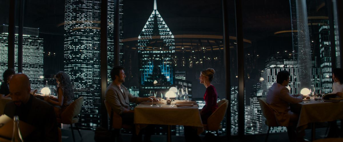 半径15m以内が全員容疑者――極限サスペンススリラー『DROP』7.11日本公開決定　予告＆ポスター解禁