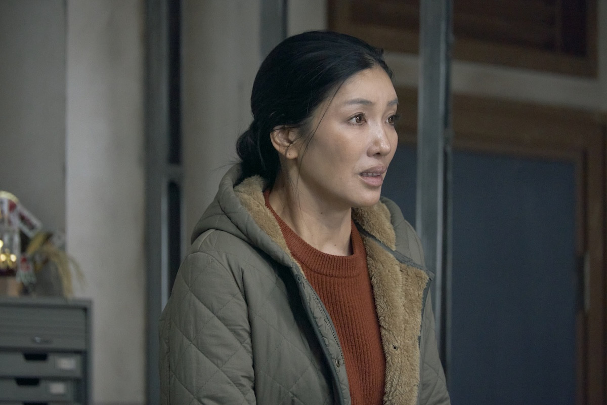 『イグナイト』第3話　“宇崎”間宮祥太朗、ケガをした外国人技能実習生の職場を訪れる