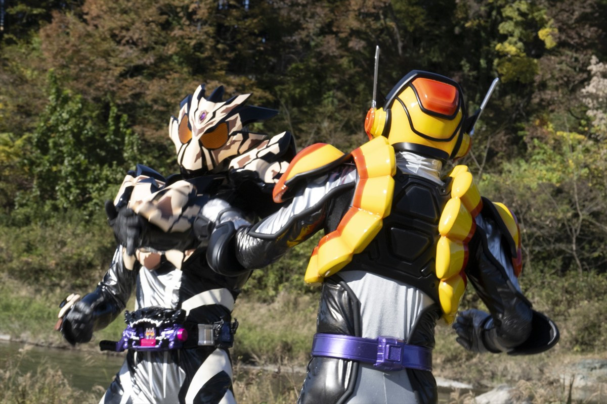 『仮面ライダーガヴ』第33話「一撃必殺！！オーバーガヴ！」、ゴチゾウの力を集結した「ゴチポッド」でガヴが新フォームに
