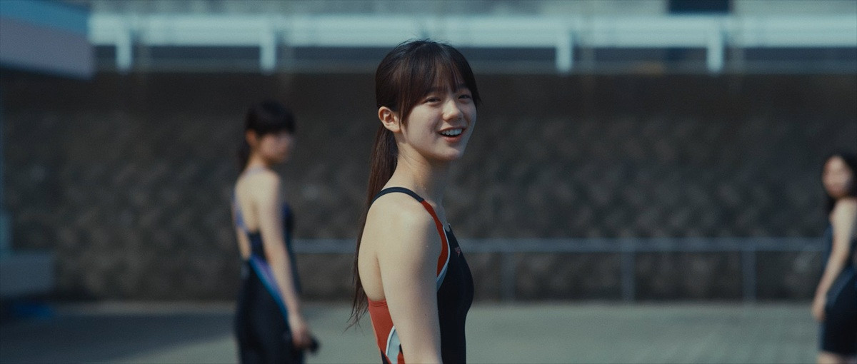 石川瑠華、“言葉にならない想い” と向き合う高校生を熱演　映画『水の中で深呼吸』公開決定