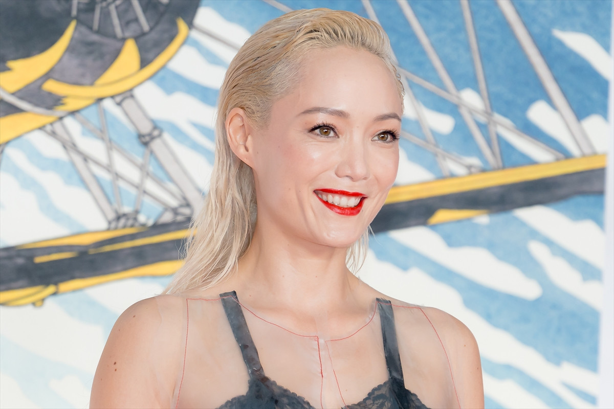 トム・クルーズ、25回目の来日　東京都庁に登場「日本が大好きです」