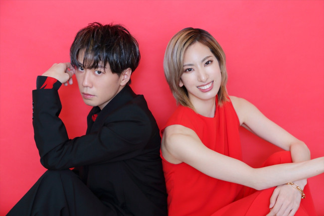 (左から)早乙女友貴、柚香光
