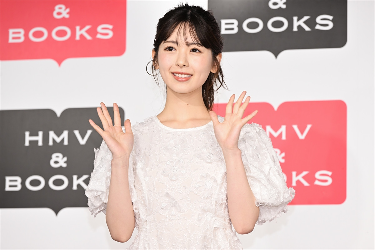 筒井あやめ、夢だったソロ写真集の発売に喜び「胸いっぱいの100点満点です」