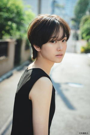 ドラマ『シンデレラ クロゼット』に出演する尾碕真花