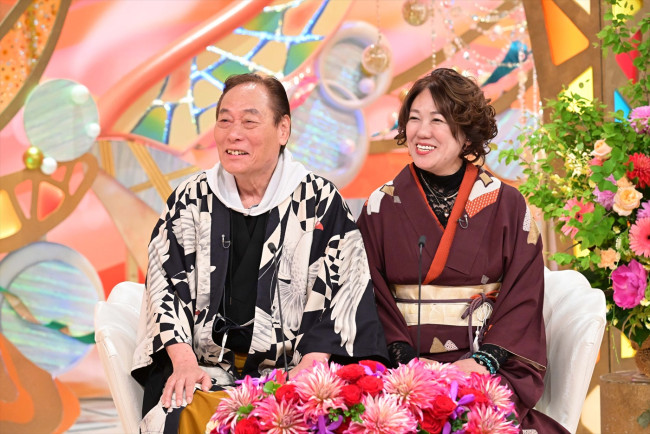 6月29日放送の『新婚さんいらっしゃい!』に出演する(左から)ヨネスケ、妻・陽子さん
