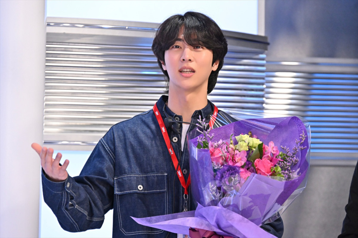 阿部寛、永野芽郁、道枝駿佑ら、日曜劇場『キャスター』オールアップ！　コメント到着