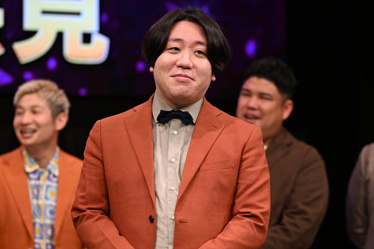 令和ロマンがコンビで記者会見に登場　ちょんまげラーメンはラストイヤーへの思いを語る　『M-1グランプリ2025』会見