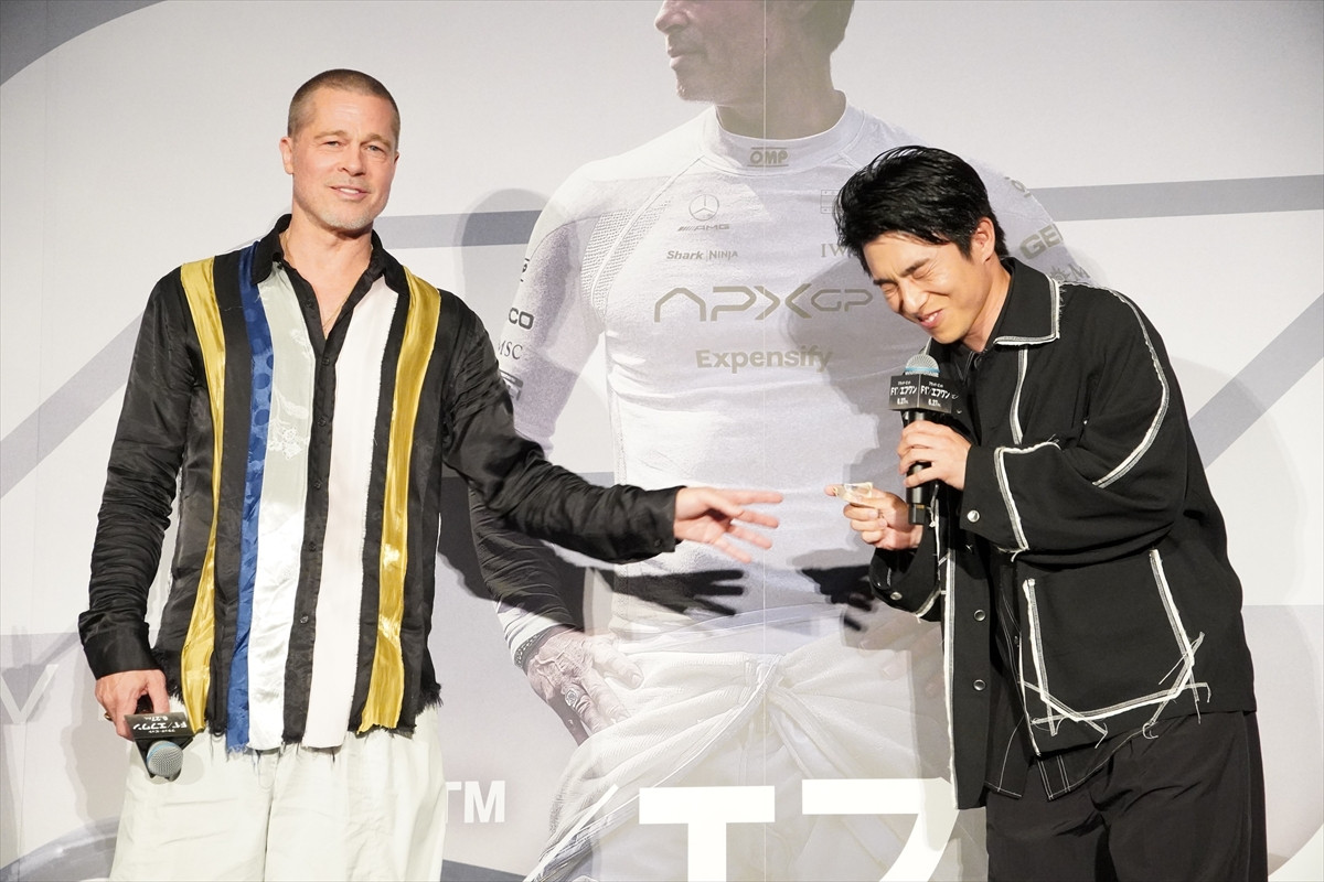 ブラッド・ピット、中尾明慶に現金と金言のプレゼント！「夜があれば、朝が来る」