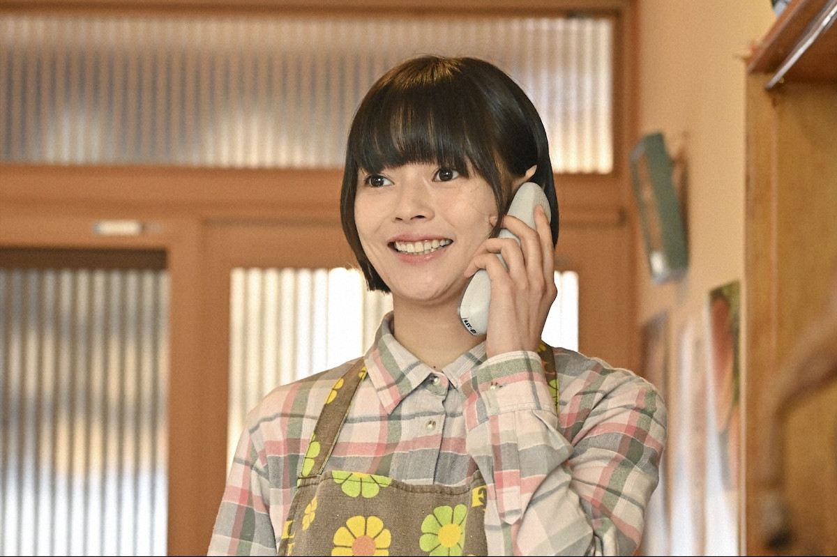 『キャスター』第9話　“進藤”阿部寛、スキャンダル発覚後も取材を継続　番組を揺るがす大事件が発生