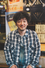 ドラマ『こんばんは、朝山家です。』に出演する土佐和成