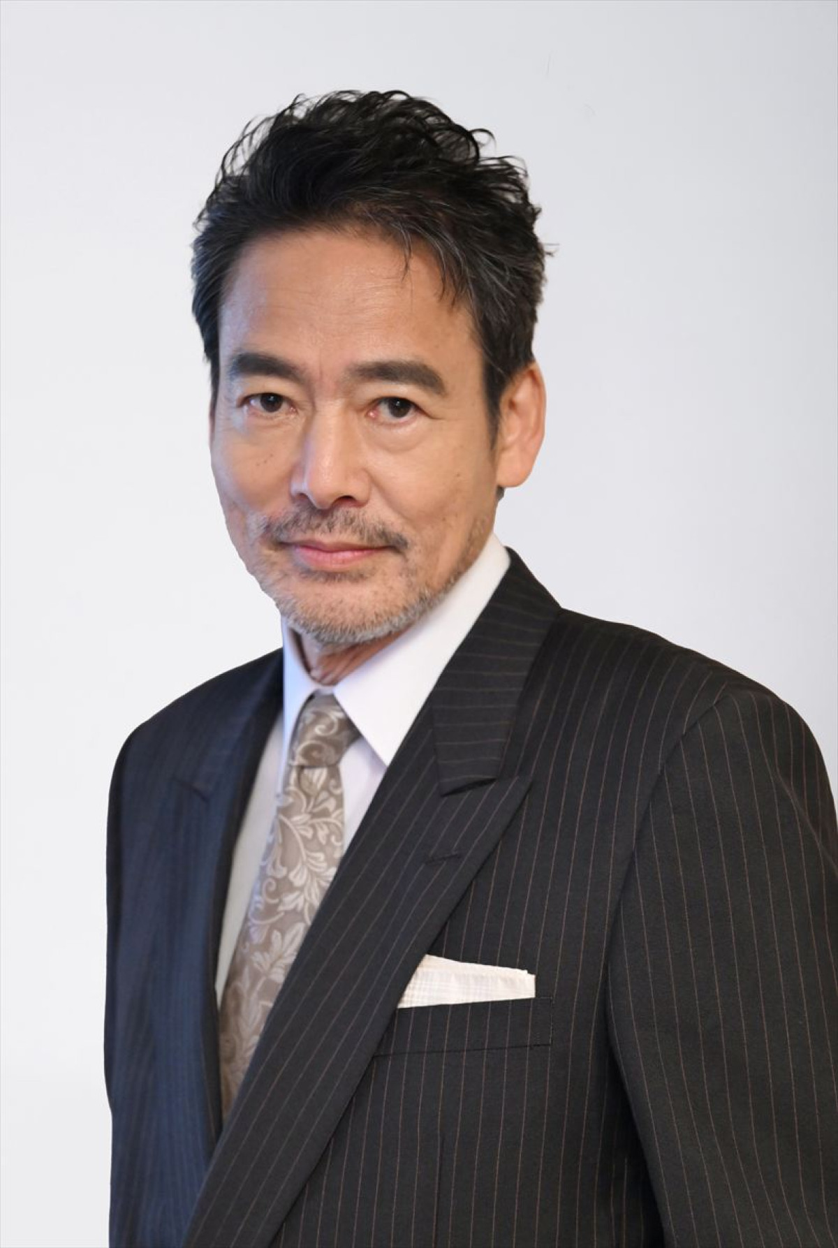 草なぎ剛主演ドラマ『終幕のロンド』、中村ゆり・塩野瑛久・要潤らレギュラーキャスト一挙解禁