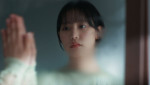 映画『愛されなくても別に』「プレゼント交換」MVより