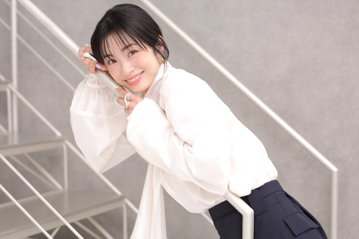 上戸彩、15年ぶり写真集に不安も「等身大でかっこつけない生の上戸彩を届けたい」