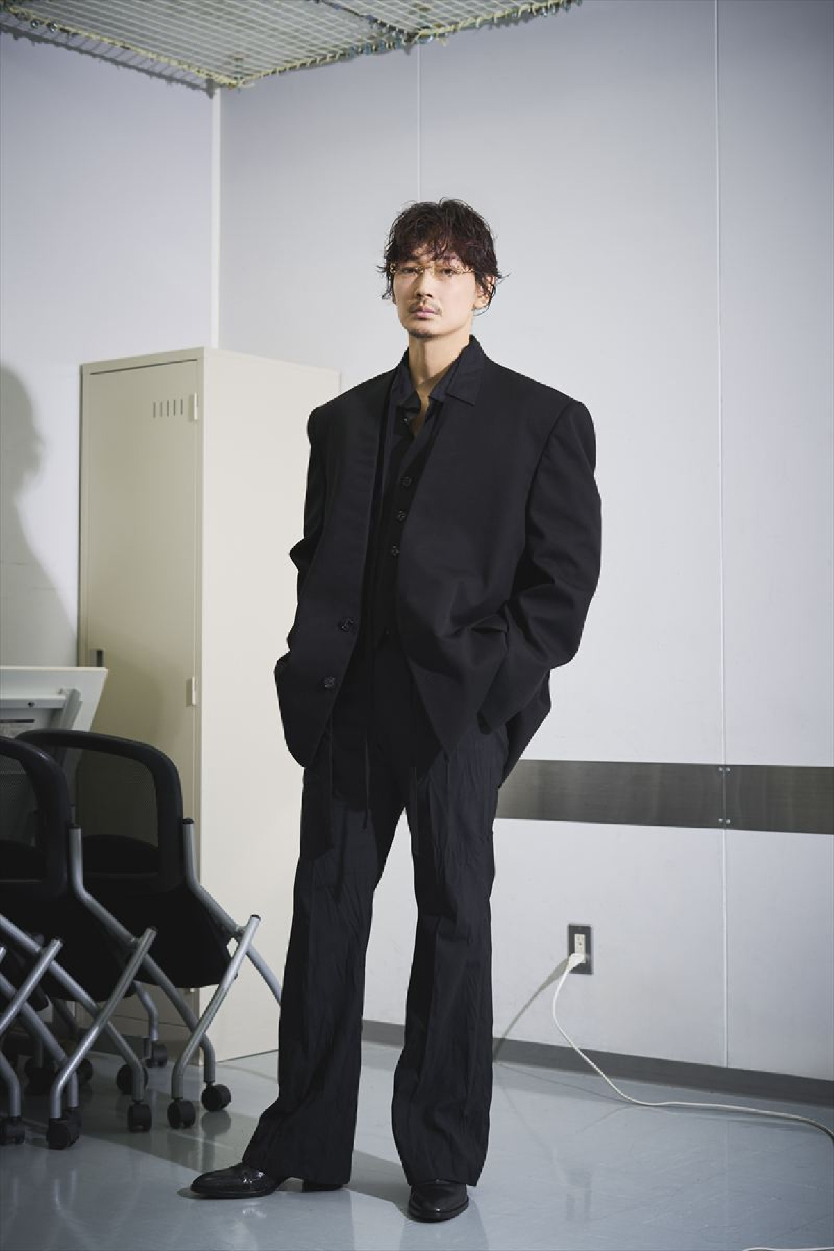 「見る人が変われば、全て変わってしまう」綾野剛、“真実の多面性”に挑んだ最新作で魅せた新境地