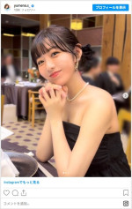 白戸ゆめの、ブラックドレスで美オーラ全開　※「白戸ゆめの」インスタグラム