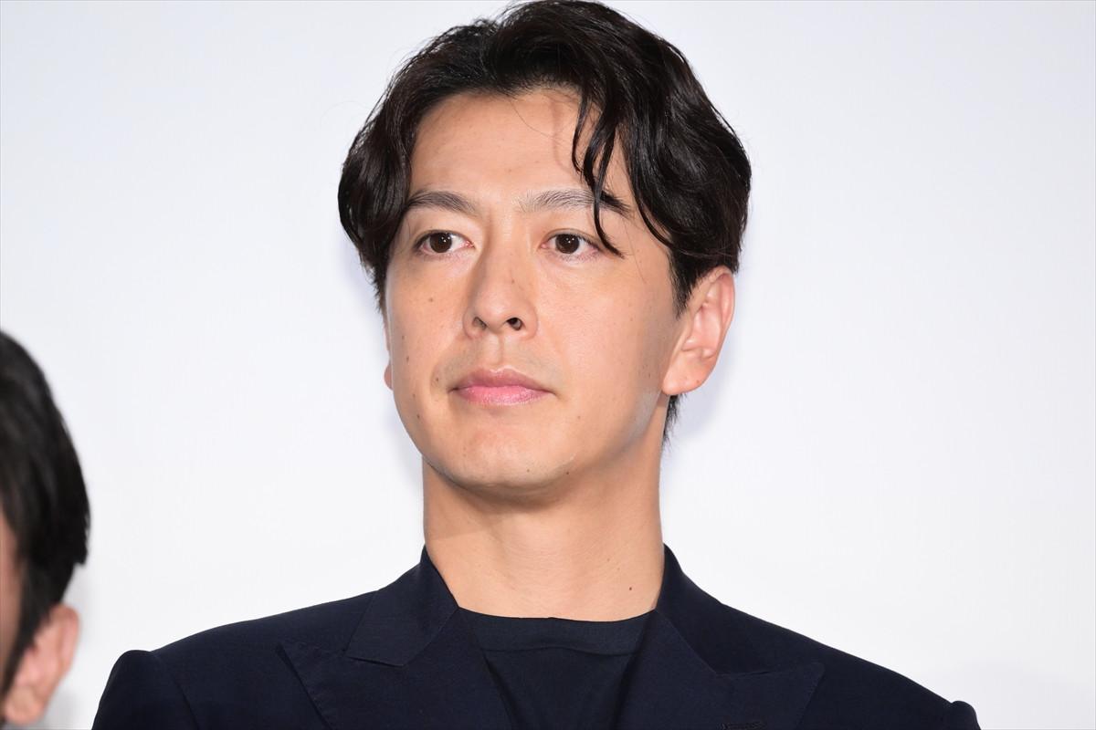 竹野内豊、主演作のキャストに感謝　天然＆気遣いエピソード明かされ照れ笑いも