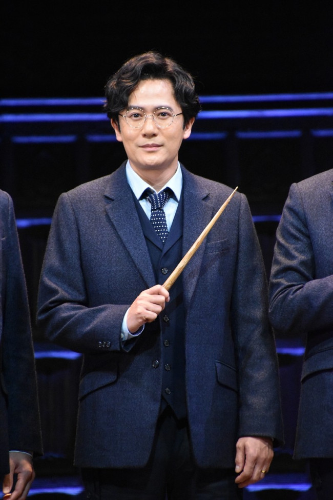 稲垣吾郎、舞台『ハリー・ポッターと呪いの子』会見に登場