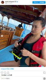 思い出深い地・モルディブを満喫する長谷川京子　※「長谷川京子」インスタグラム