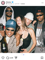 ジャスティン・ビーバー＆ヘイリー・ビーバーが情熱キス写真を公開※「Justin Bieber」インスタグラム