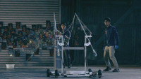 『魔改造の夜』8月8日放送の「シャボン玉ロープ シャボン玉伸ばし走」より（Ｍ菱電機）