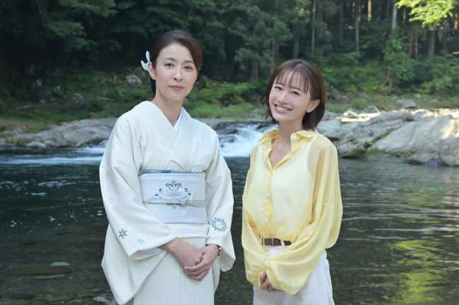 ドラマ『奪い愛、真夏』に出演する(左から)水野美紀、松本まりか