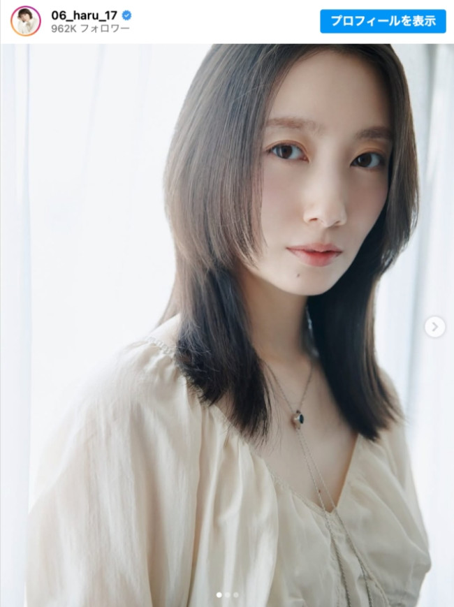 波瑠、FCとオフィシャルサイト用に撮影したショットを公開 ※「波瑠」インスタグラム