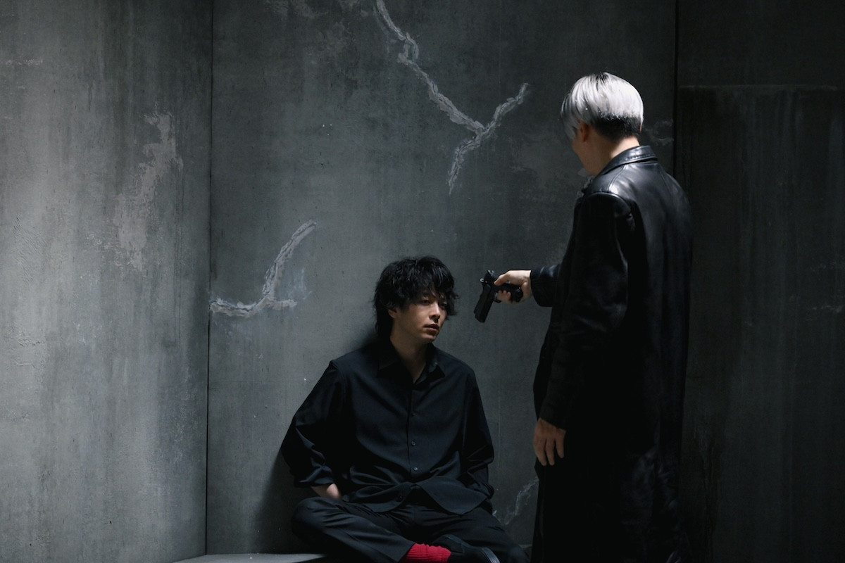 『DOPE』“才木”高橋海人、“陣内”中村倫也のまさかの行動にあ然　ネットも動揺「展開エグい」「完全に闇堕ち」（ネタバレあり）