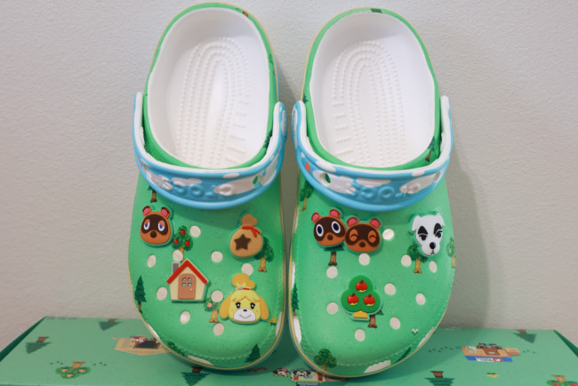どうぶつの森 クロックス どうぶつの森 プラットフォーム クロッグ