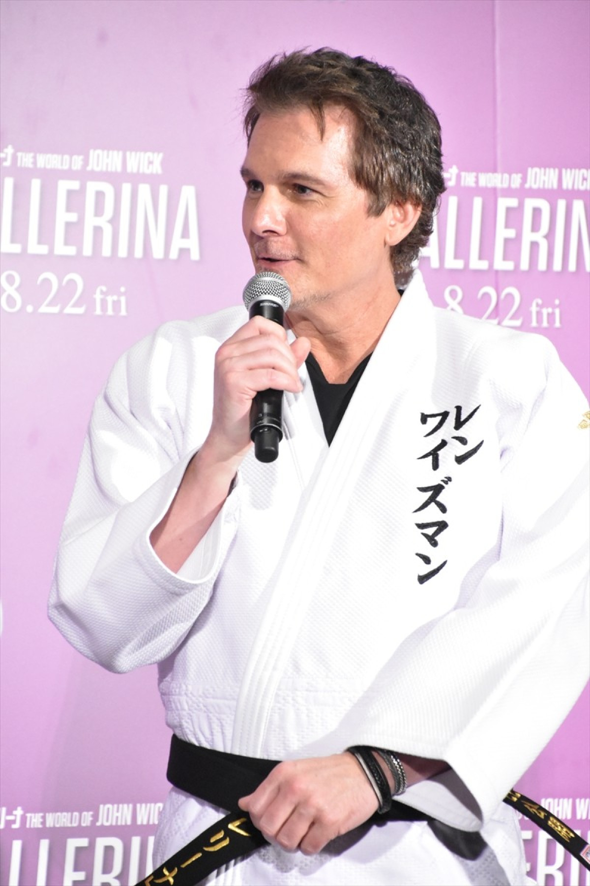 アナ・デ・アルマス、7年ぶりの来日で「ジブリ美術館」楽しむ　柔道着姿で鏡開きも！