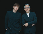 舞台『サド侯爵夫人』（左から）主演・成宮寛貴、演出・宮本亞門