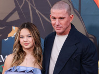 チャニング・テイタムが12歳の愛娘と『鬼滅の刃』プレミアに登場！　炭治郎風スーツの花江夏樹ともツーショット