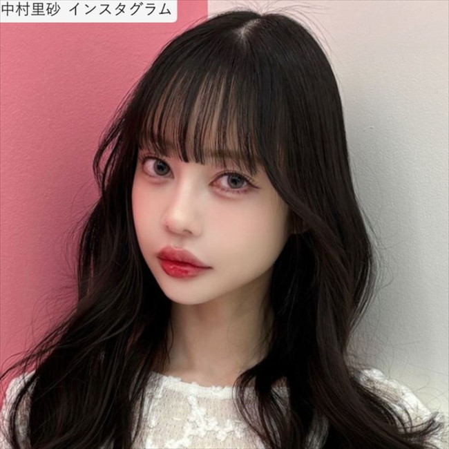中村里砂、ソロショット ※「中村里砂」インスタグラム