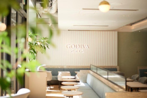 250902「GODIVA cafe Narita Airport Terminal 1」