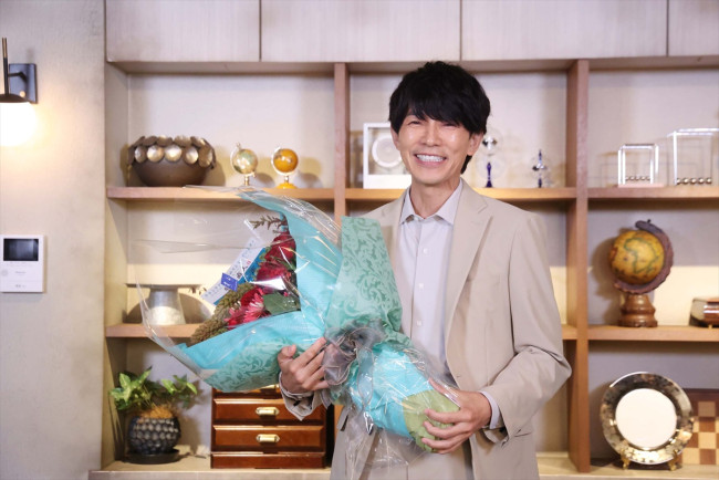 ドラマ『最後の鑑定人』クランクアップを迎えた藤木直人