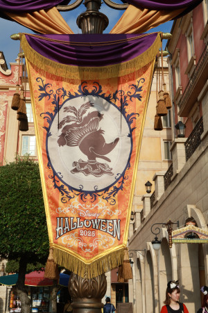 20250916_「ディズニー・ハロウィーン」シー装飾