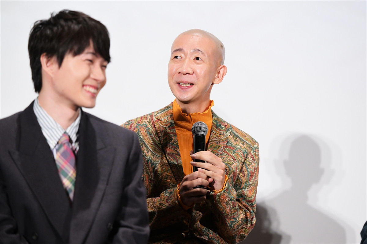 三谷幸喜、25年ぶりフジ連ドラ手掛け笑顔で「ただいま」　主題歌を手掛けるYOASOBIを絶賛