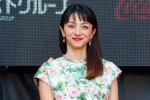 「第38回東京国際映画祭」オープニングレッドカーペットに登場した満島ひかり