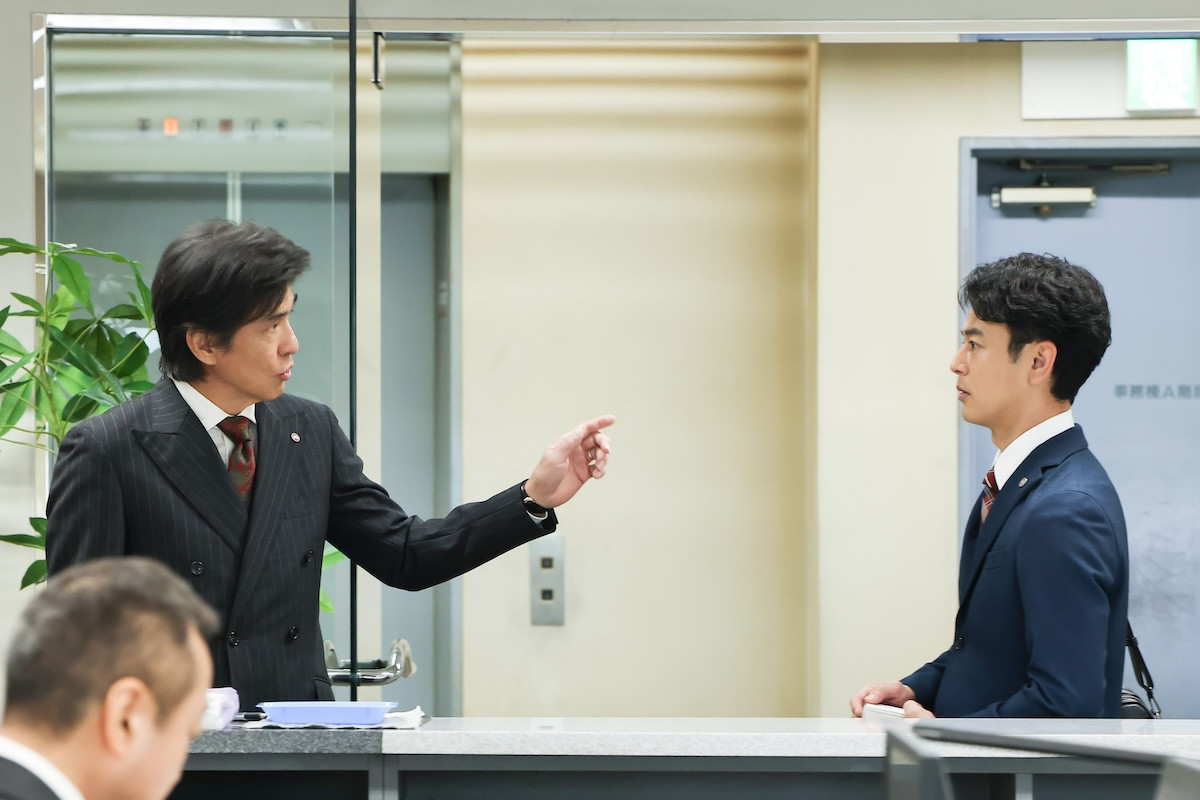 『ザ・ロイヤルファミリー』第2話 “栗須”妻夫木聡、優秀な調教師“広中”安藤政信と対面
