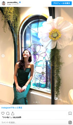 新木優子、圧巻のドレス姿　※「新木優子」インスタグラム